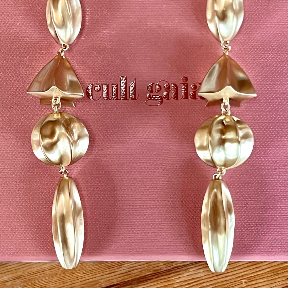 🌺🎉HP🎉🌺 NWT Cult Gaia Illene Earrings - Picture 3 of 16